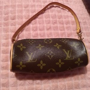 Louis Vuitton Pochette Papillon